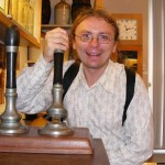 Andy Hamilton Pulling a pint funny smile